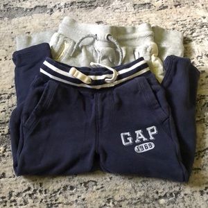 GUC Boys terry pants/jogger bundle.